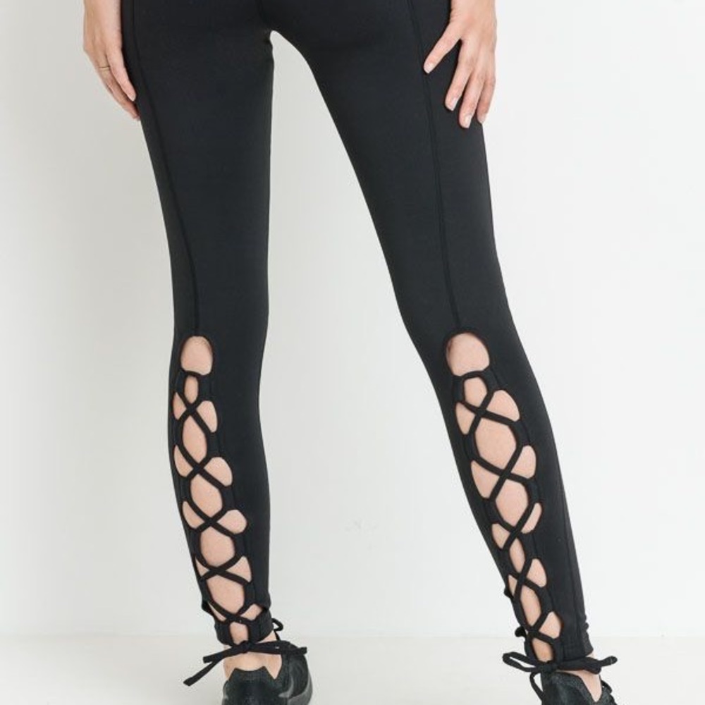 ☝️ LEFT!!! NWT Mono B Red lace up leggings - Picture 2 of 4
